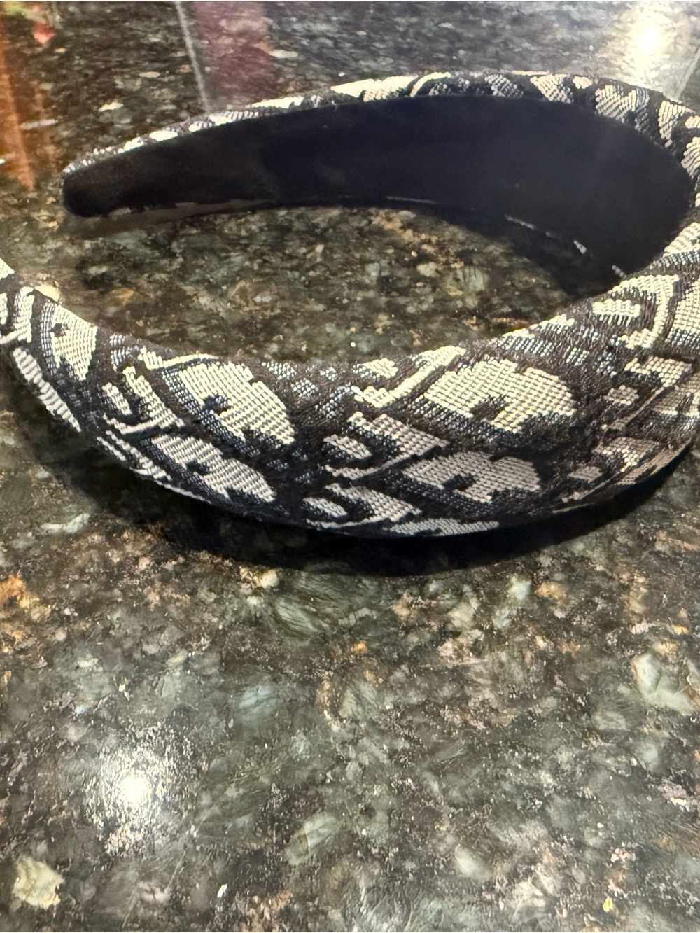Black and Cream Padded Snake-Print Headband